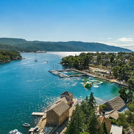 Valamar Amicor Resort Стари Град Экстерьер фото