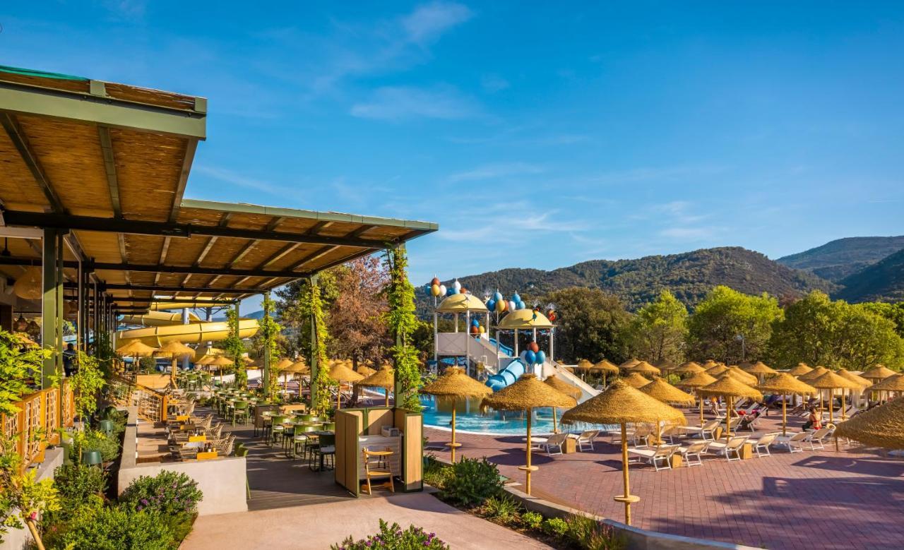 Valamar Amicor Resort Стари Град Экстерьер фото