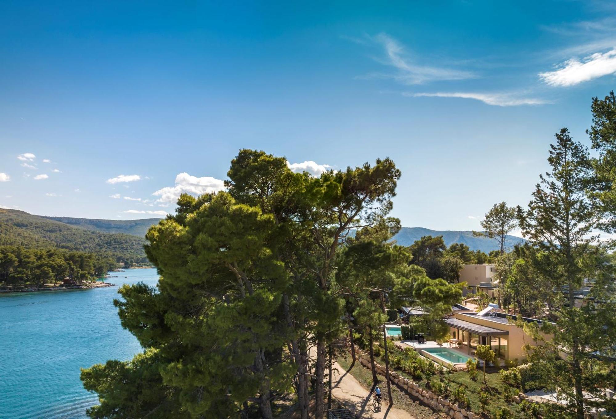 Valamar Amicor Resort Стари Град Экстерьер фото